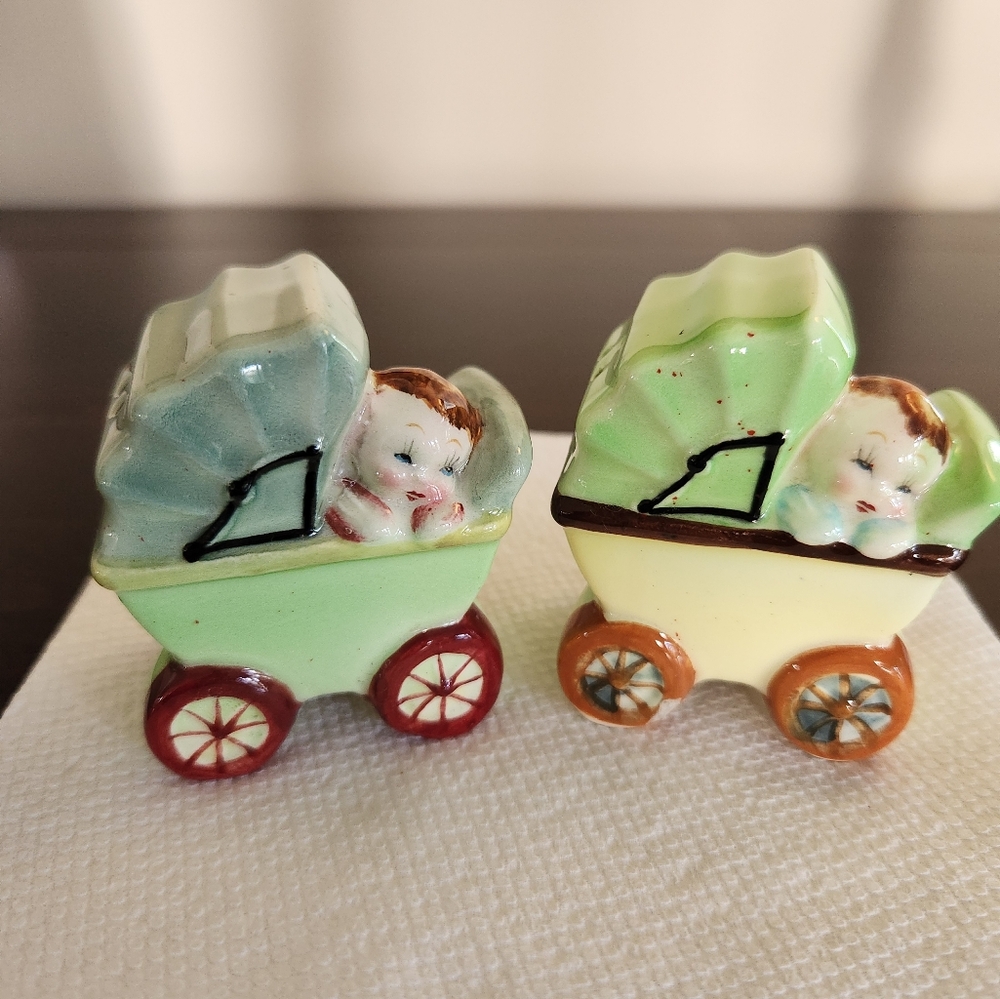 Baby Carriage Salt & Pepper Shakers